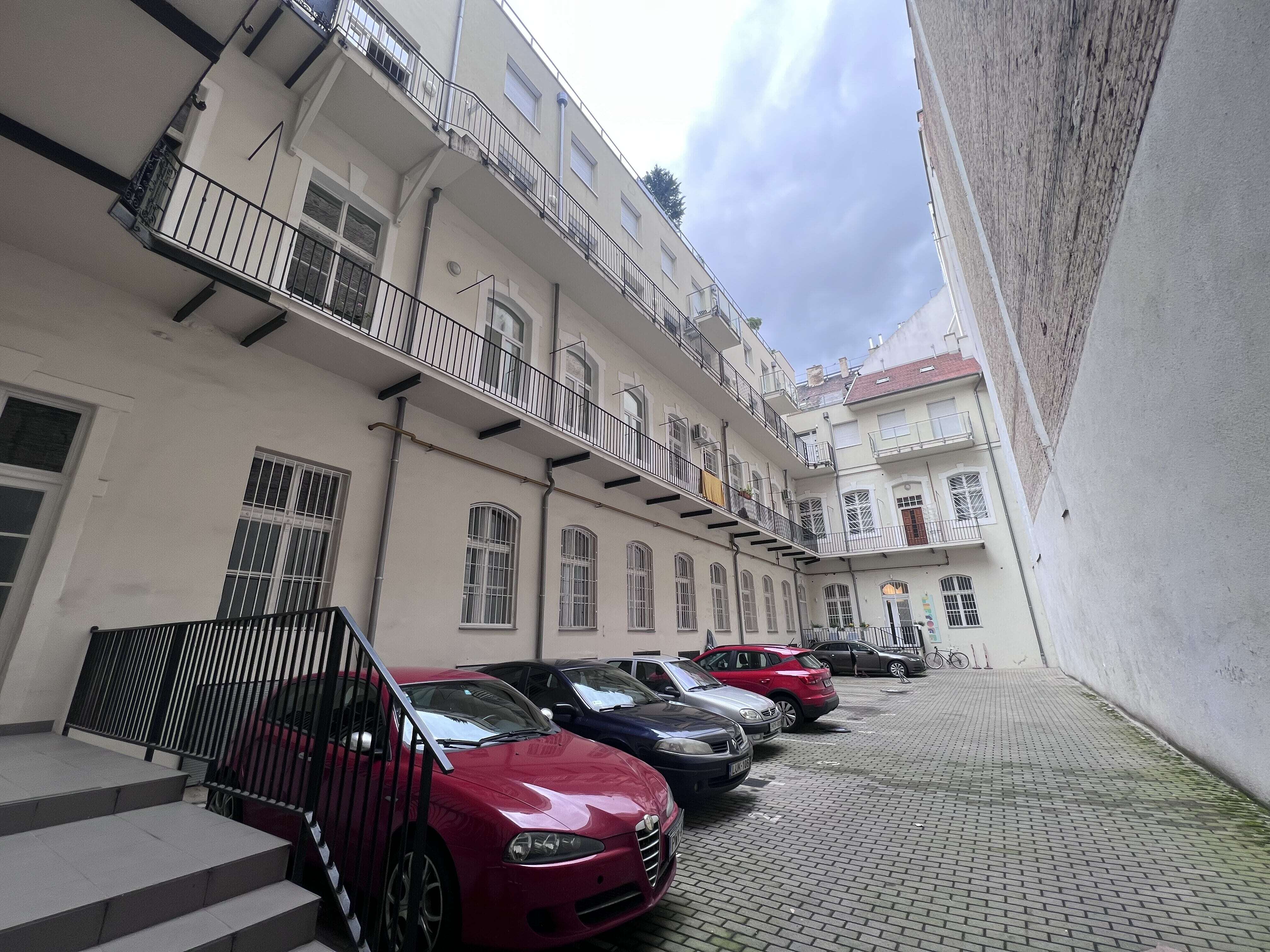 3 Rooms Apartment To Rent Budapest Hungary