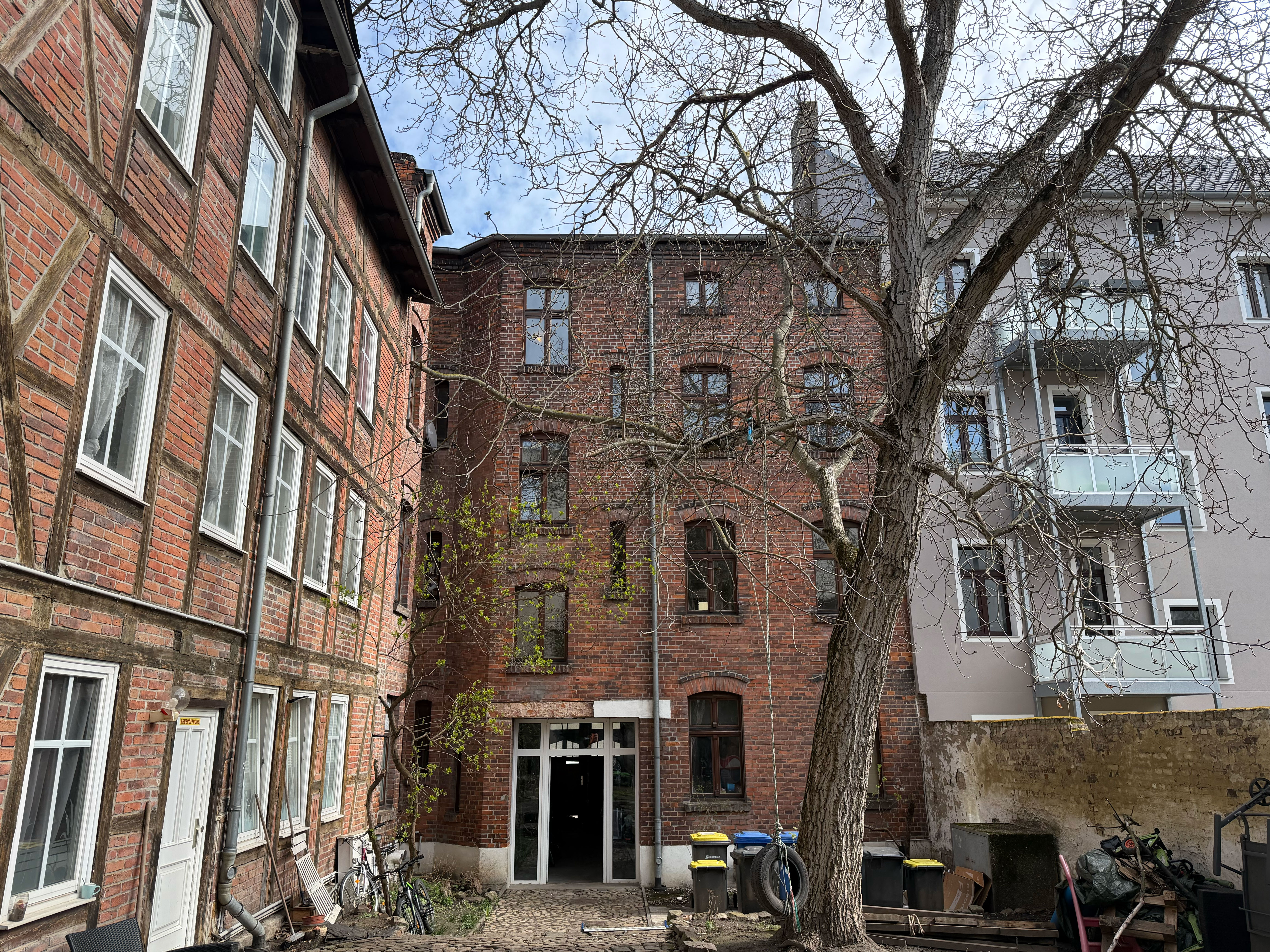 Fassade Rückseite (Hof)