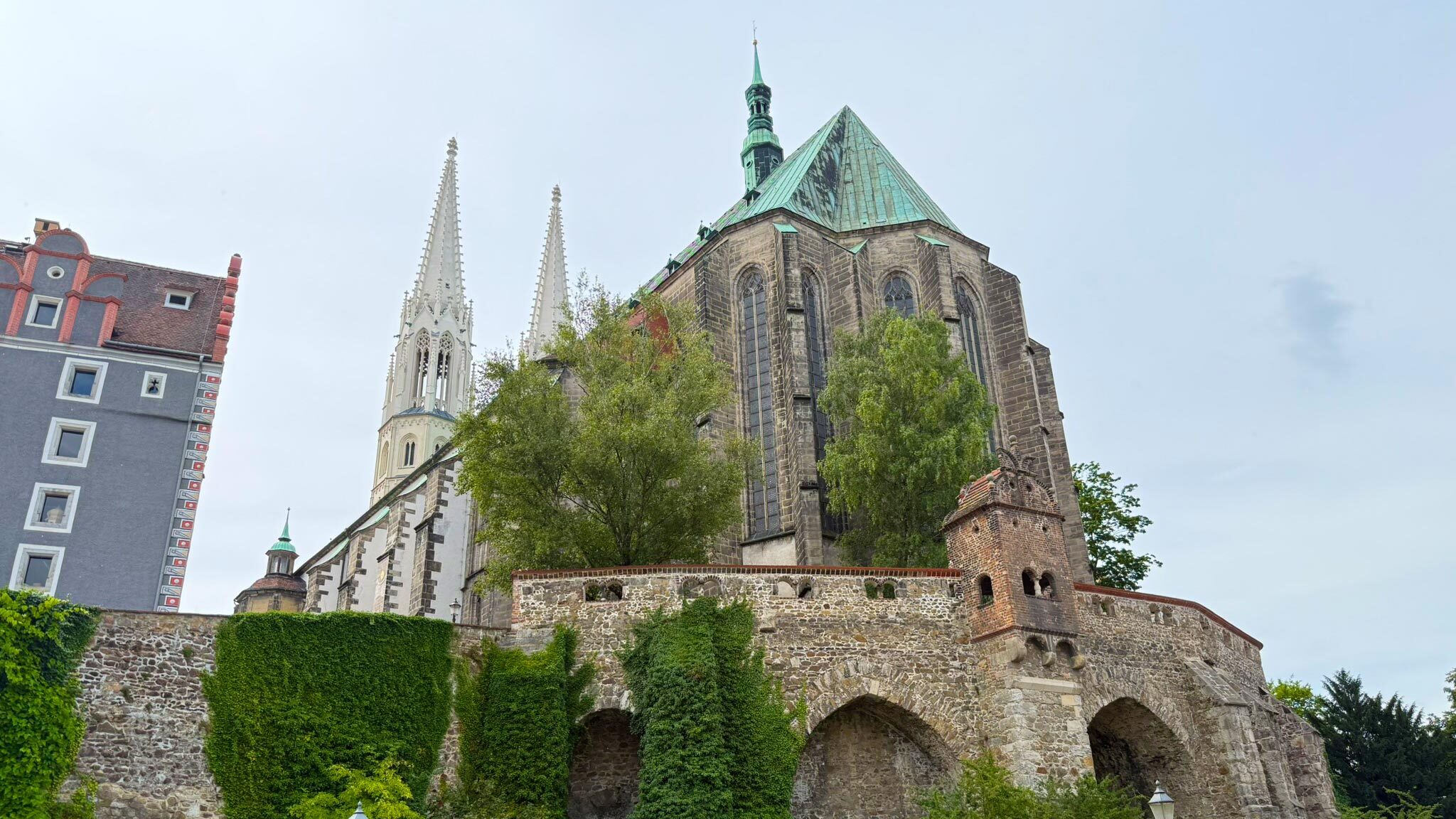 Pfarrkirche_St_Peter_und_Paul