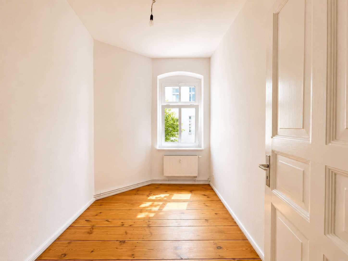 Sofort bezugsfertig! Hochwertig sanierte 2 Zi. Wohnung in Bestlage von Pankow - Bild 3