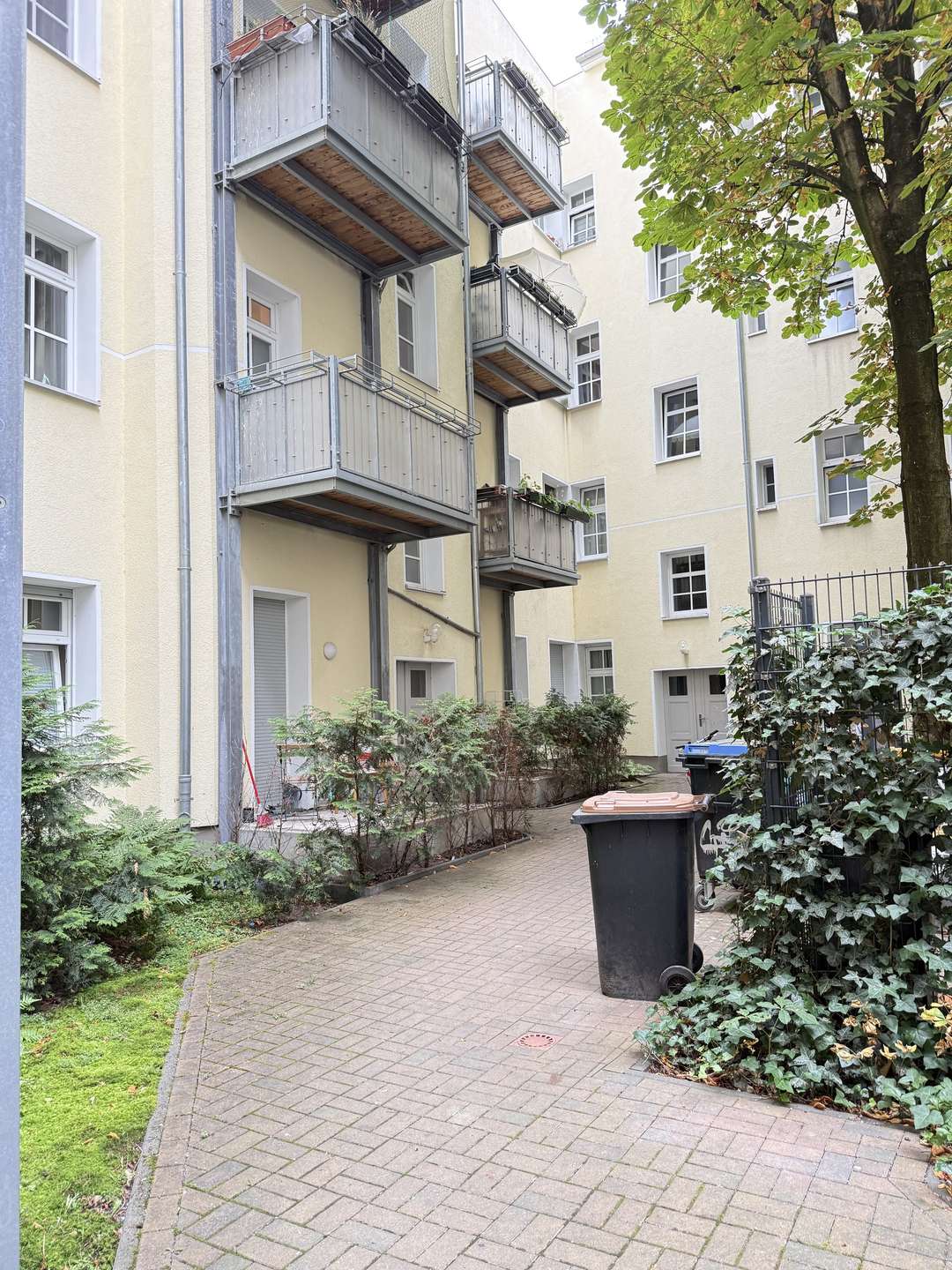 Premium 1‐Zimmer am Karl‐Marx‐Platz – Seitenflügel, Hinterhof, hochwertige Ausstattung, Leerstand! - Bild 6