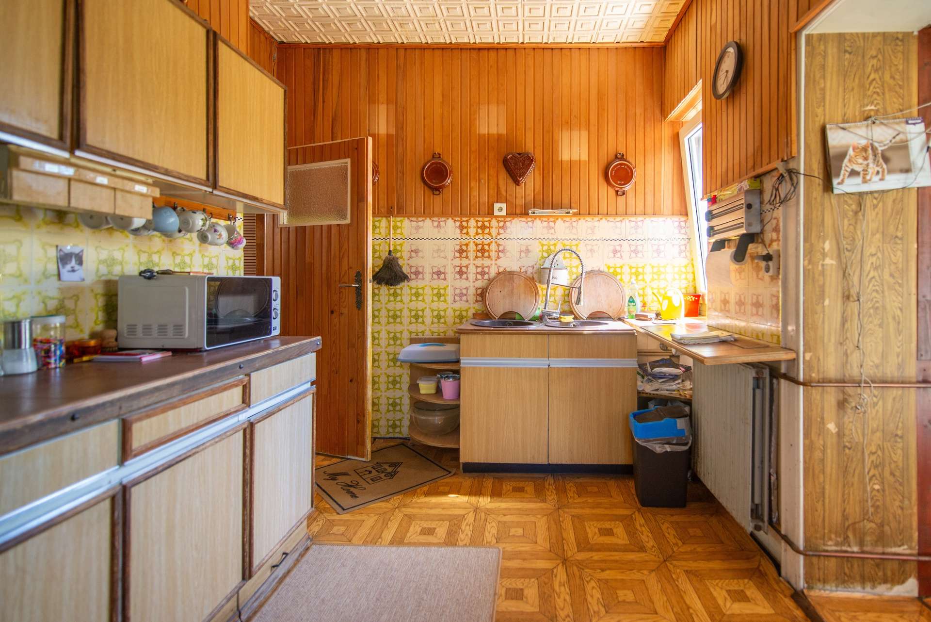 Freistehend wirkende DHH mit großem Garten, 3 separaten Wohnbereichen, Keller & Garage - Bild 18