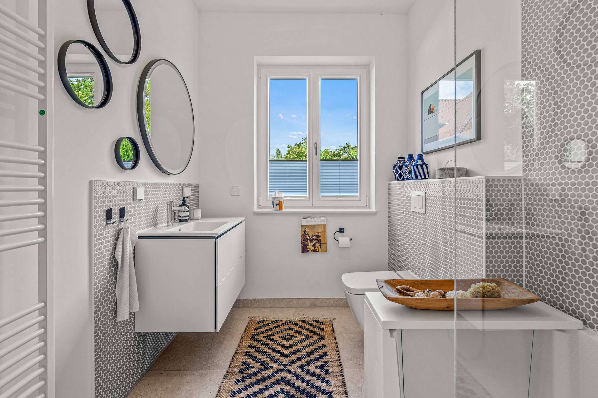 Architektenjuwel in Wassernähe: Einzigartiges Wohnen auf ca. 1.800 m2 Traumgrundstück – Bild 8