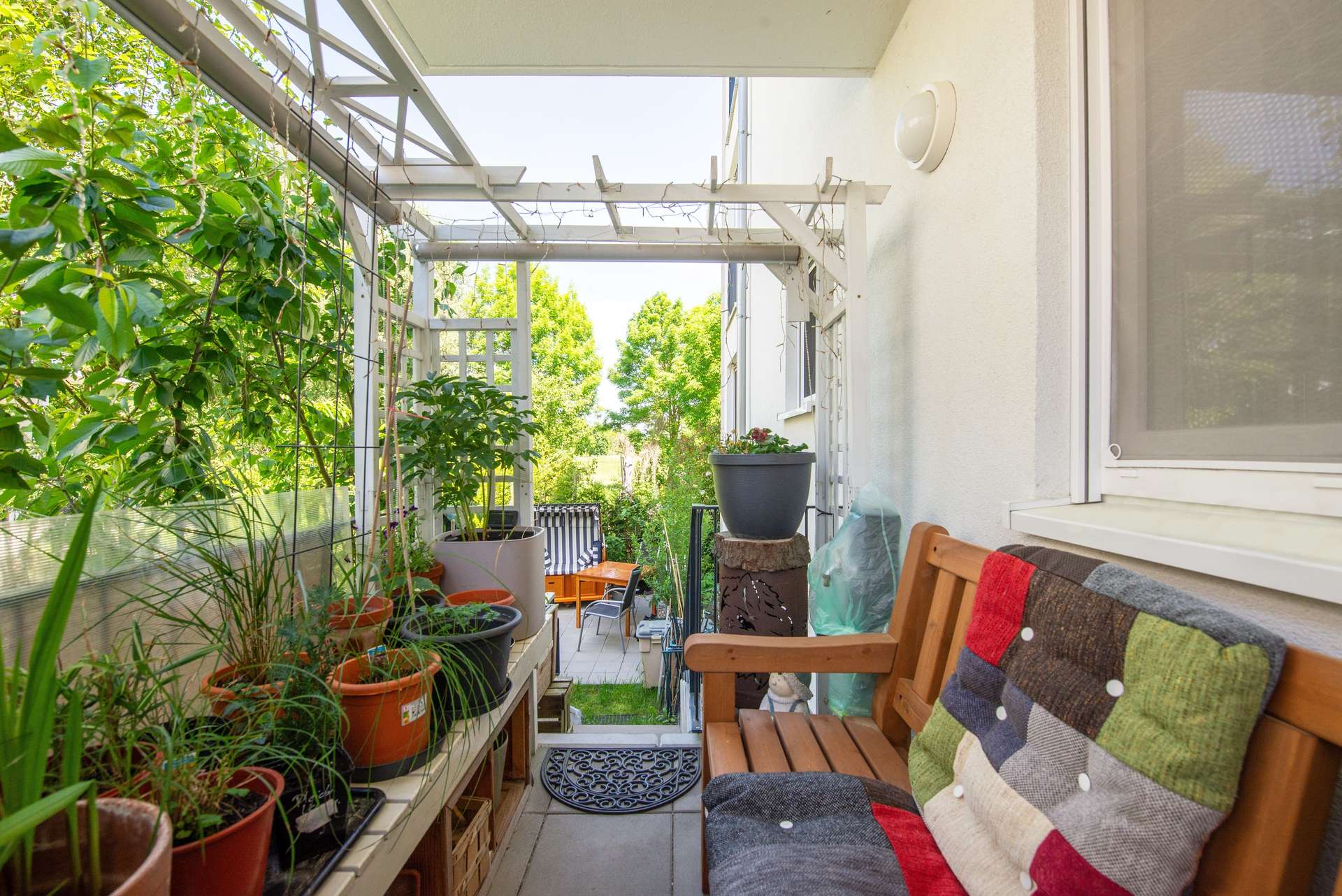 Terrasse, Garten, Ruhe Gefühl – hochwertiges Neubau Wohnen vor den Toren Berlins – Bild 2