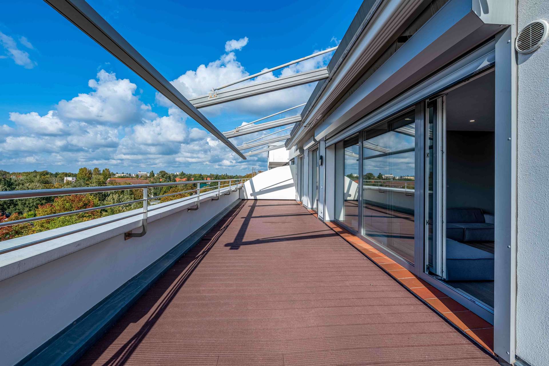 181 m² Wohnkomfort über den Dächern Berlins – Ein Angebot, das Maßstäbe setzt - Bild 14
