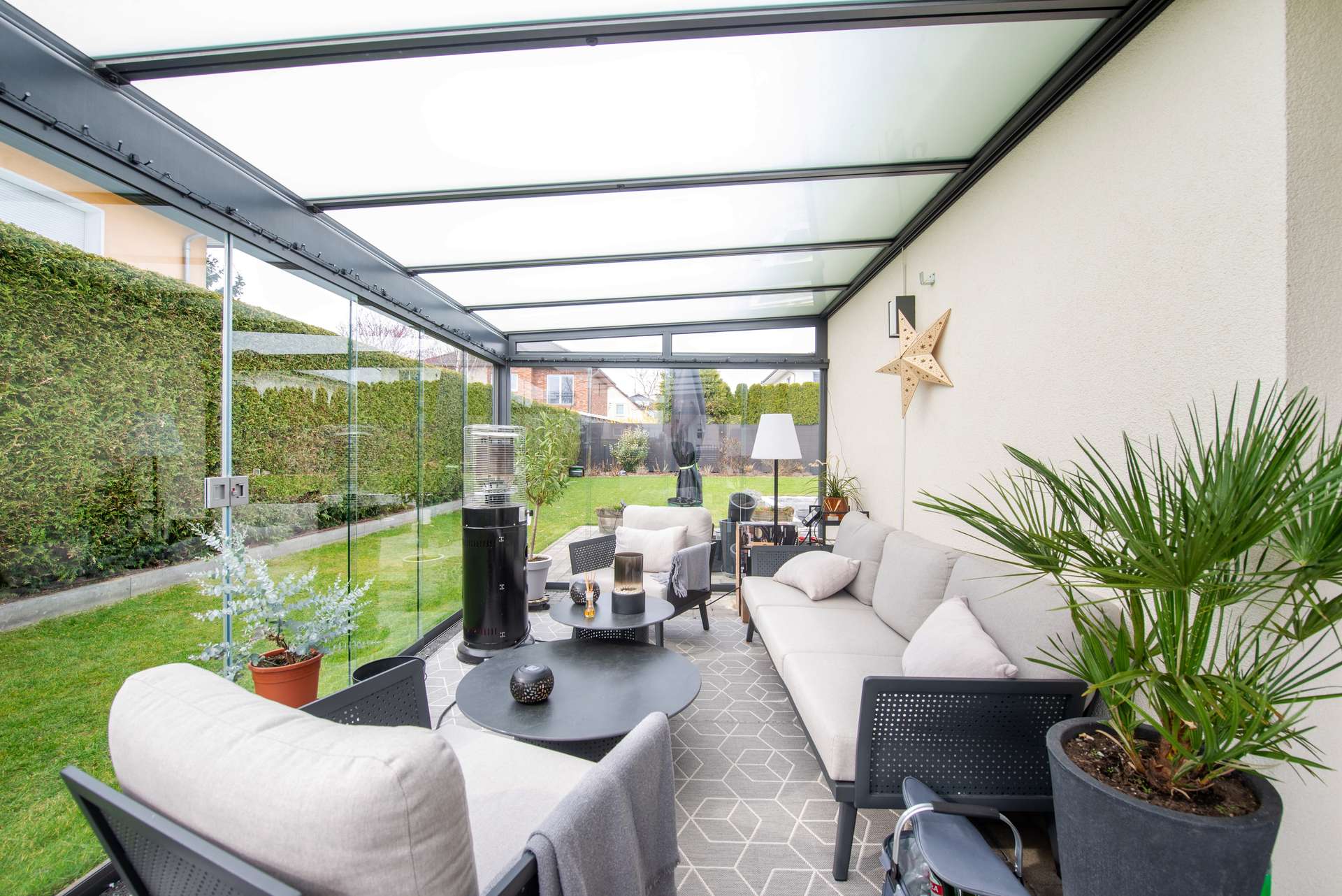 Familientraum in Berlin-Rudow: Einfamilienhaus mit großem Garten & Wintergarten – Bild 4