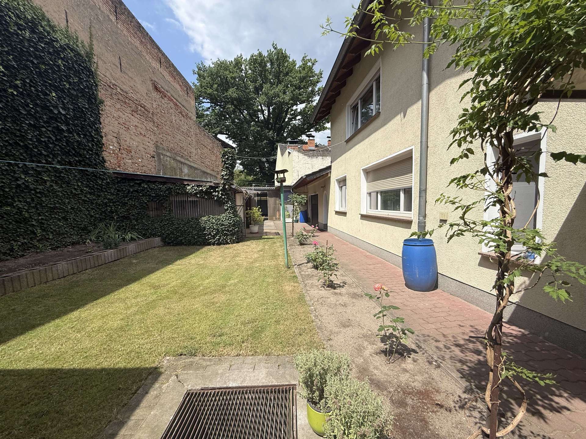 Wohn-und Geschäftshaus im Zentrum Golßens: Leben und Arbeiten unter einem Dach – Bild 4