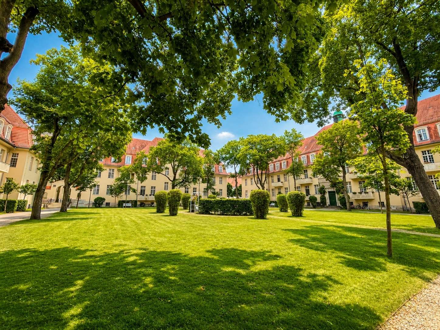 Wohnen im historischen Ludwigpark – Stilvolle 3-Zi. in historischer Wohnanlage - Bild 9
