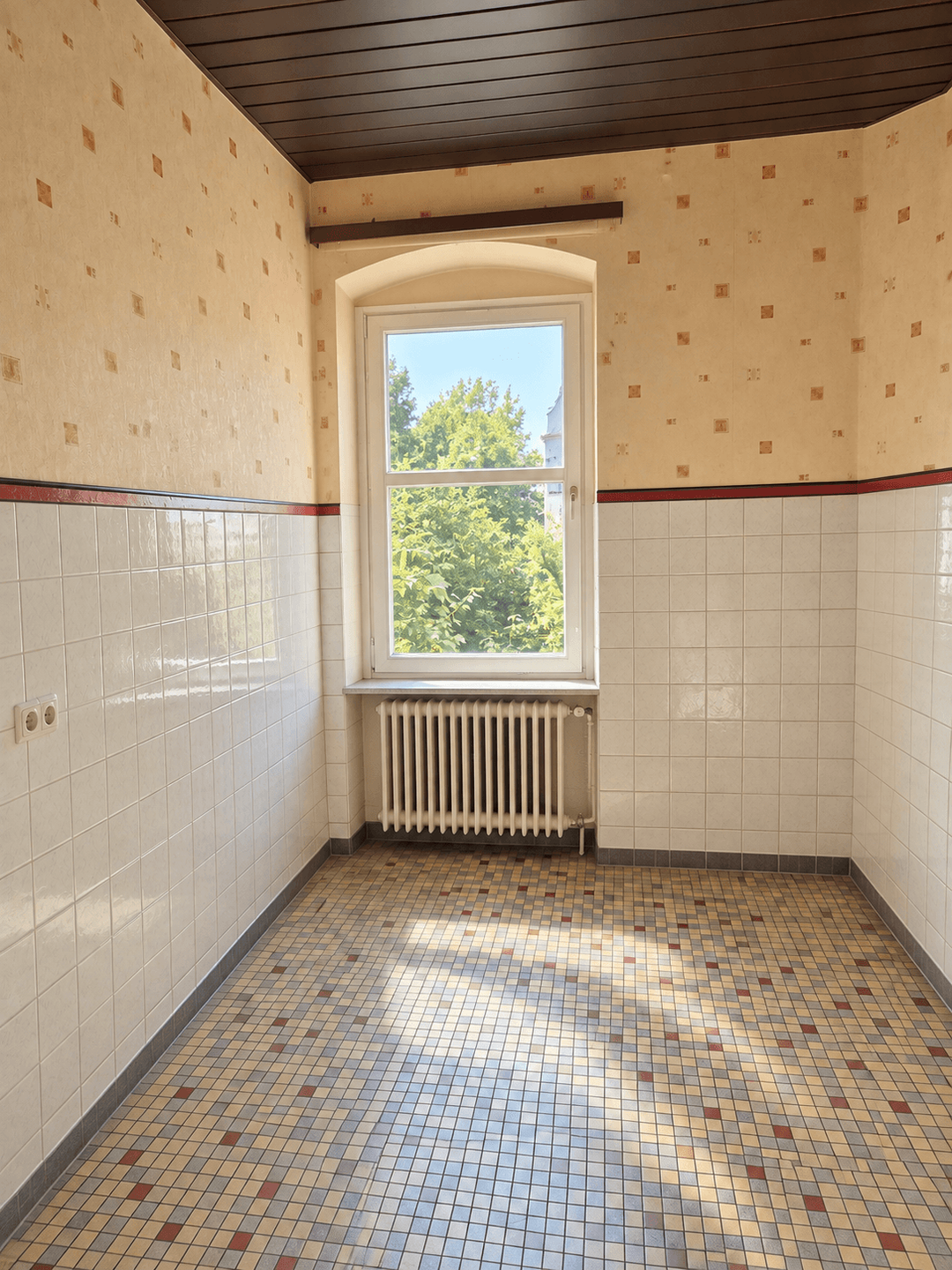 Altbauwohnung mit Balkon in zentralster Neuköllner Lage nähe Tempelhofer Feld - Bild 3
