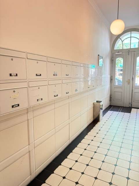 BEZUGSFREI: Modernisierte Altbauwohnung mit Aufzug in Kreuzkölln – ideal für Eigennutzer & Anleger - Bild 6