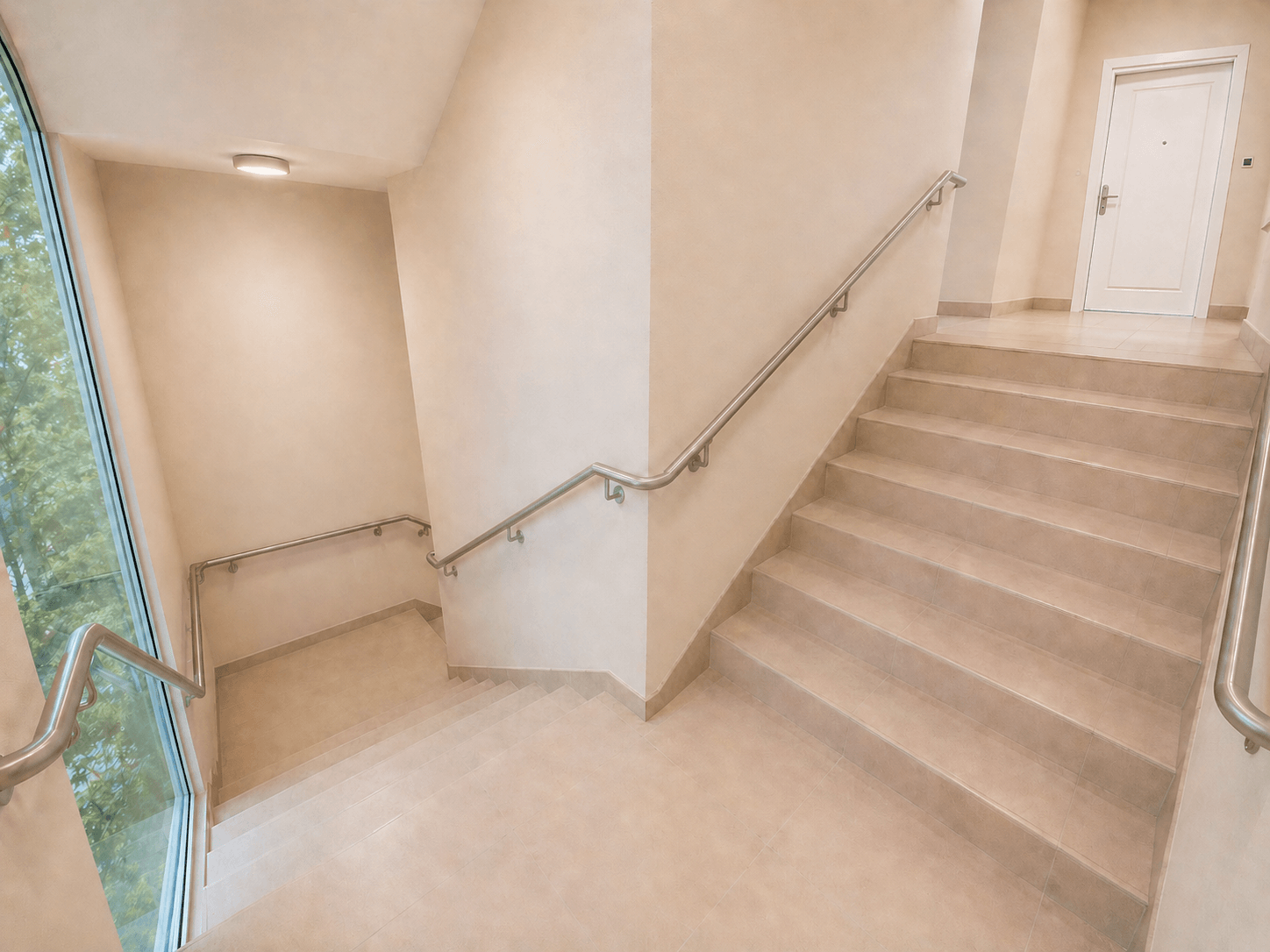 Morgensonne inklusive: Neubau-2-Zimmer-Wohnung im Dachgeschoss mit Ost-Balkon & Markise - Bild 9