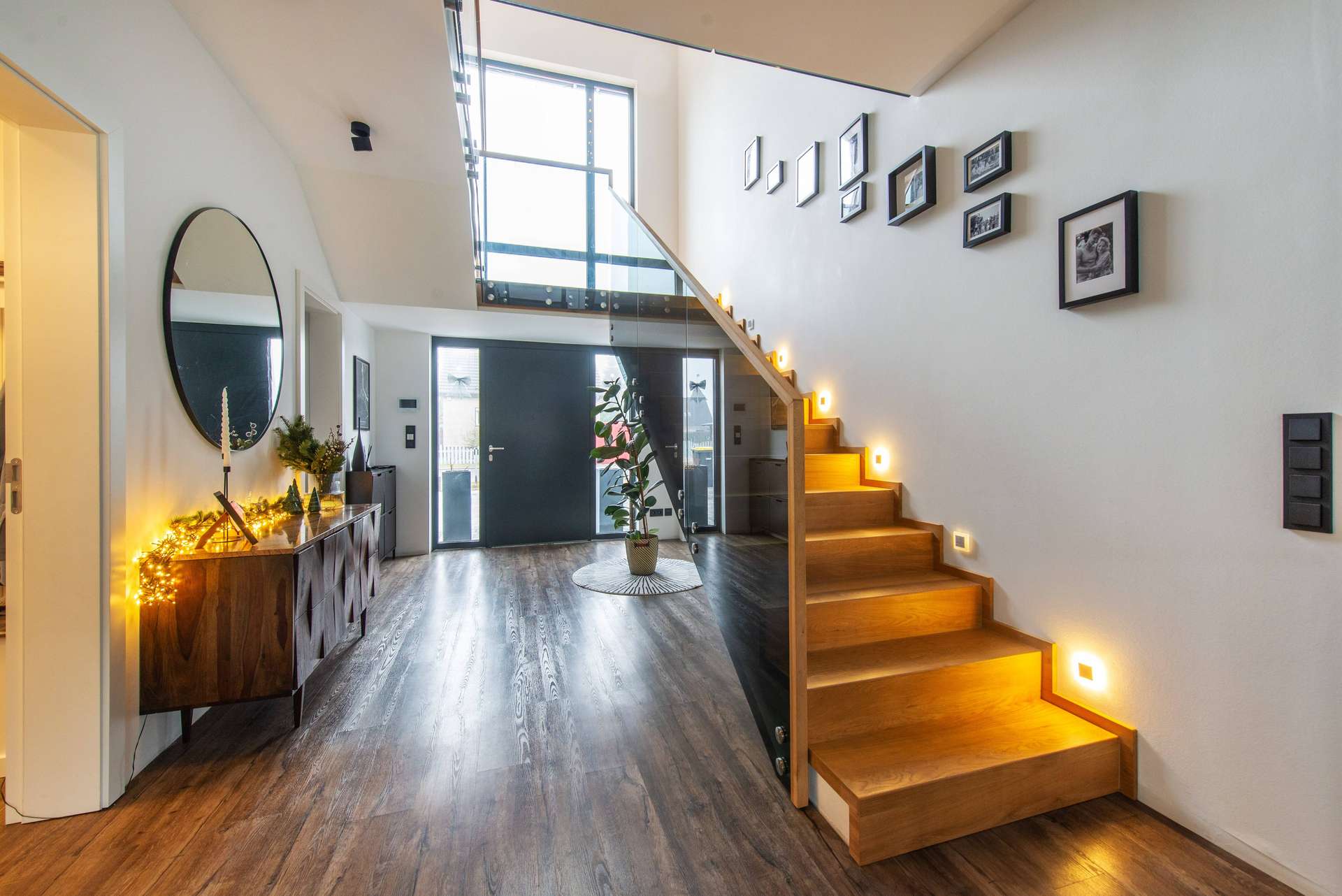 Purer Luxus! Exklusive Architektenvilla am Havelkanal bietet alles, was das Herz begehrt! – Bild 8