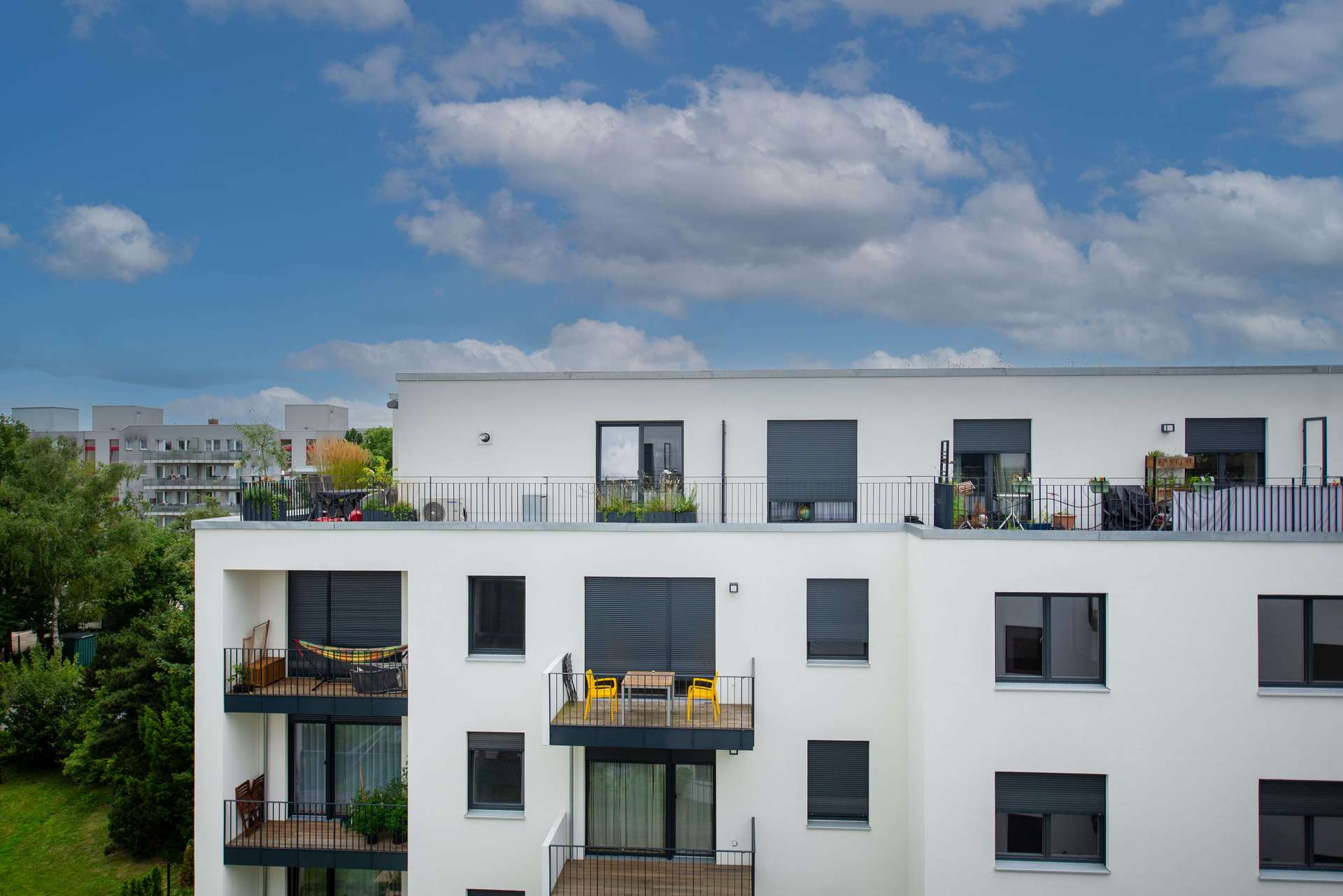 Moderne Eigentumswohnung mit Sonnenterrasse und Aufzug im Zentrum Mariendorfs - Bild 10