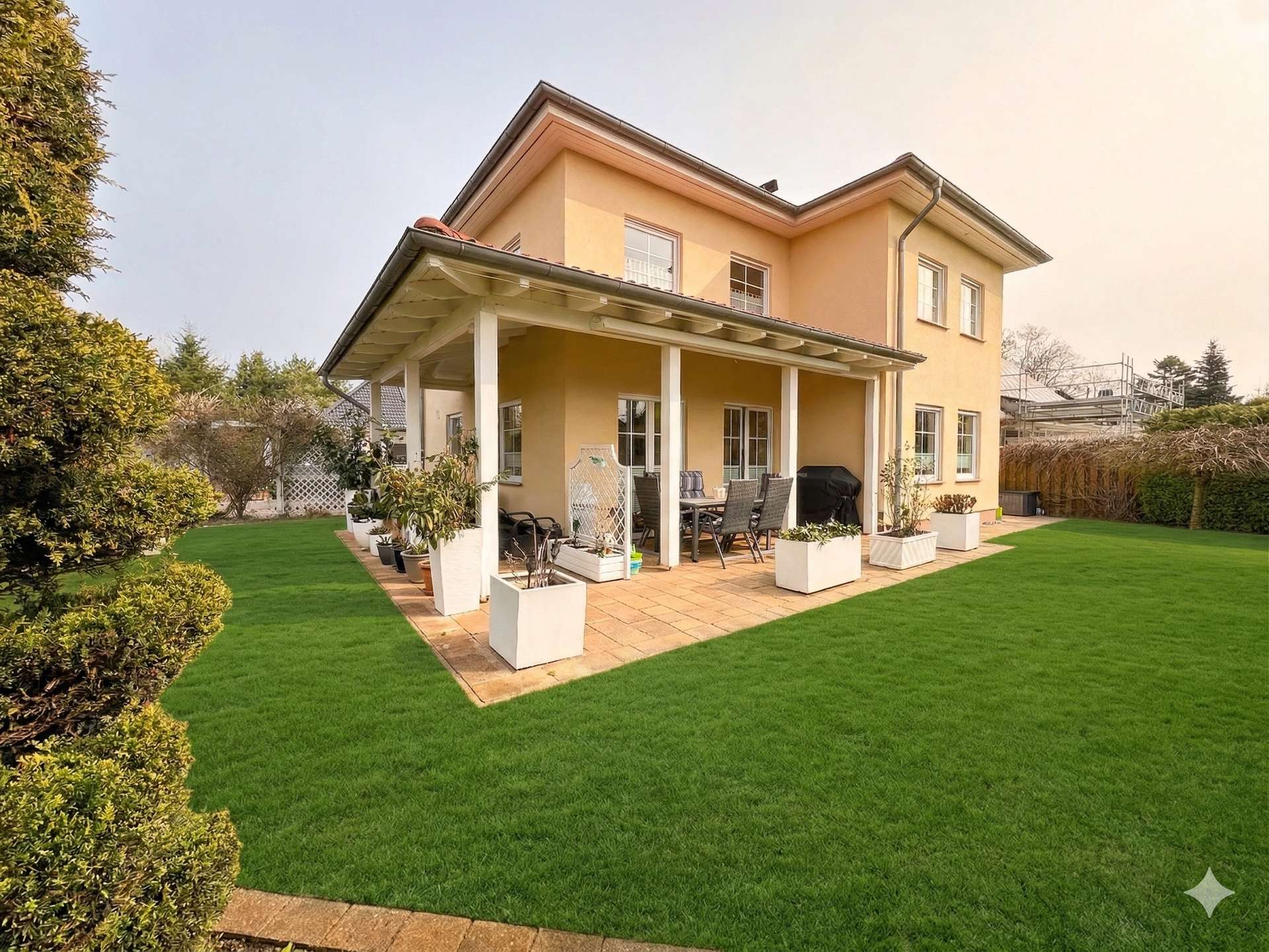 Traumhafte Stadtvilla mit Doppelgarage und A+ Energieeffizienz in familienfreundlicher Lage – Bild 2