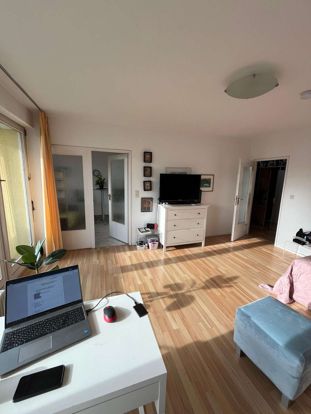 Chance für Anleger oder Selbstnutzer! Apartment mit Balkon für Singles am Potsdamer Platz - Bild 2