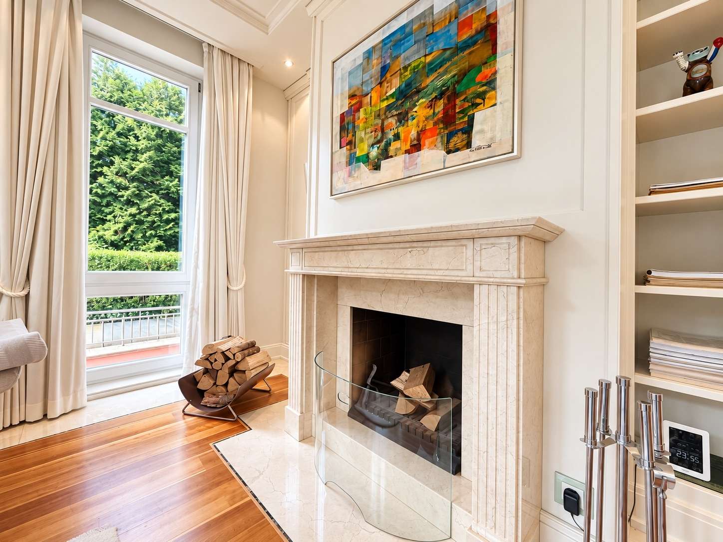 Haus im Haus! Einzigartiger Luxus mit Privatgarten: 6 Zi., Kamin uvm. in Bestlage - Bild 12