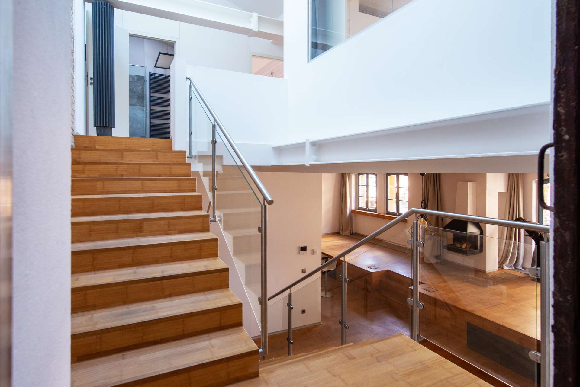 Historische Remise mit exklusivem Flair und Dachterrasse – im ruhigen Innenhof von Berlin-Mitte - Bild 4