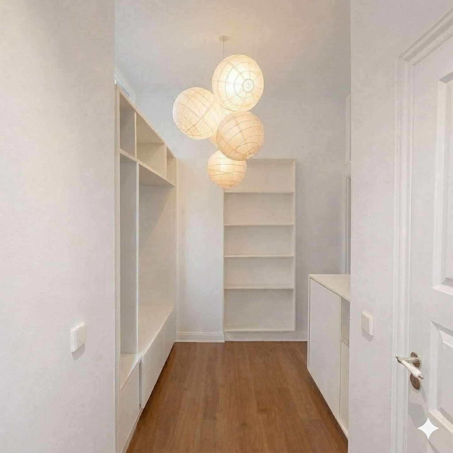 Traumhaft sanierte Wohnung mit Balkon in bester Lage von Berlin-Mitte – Bild 3