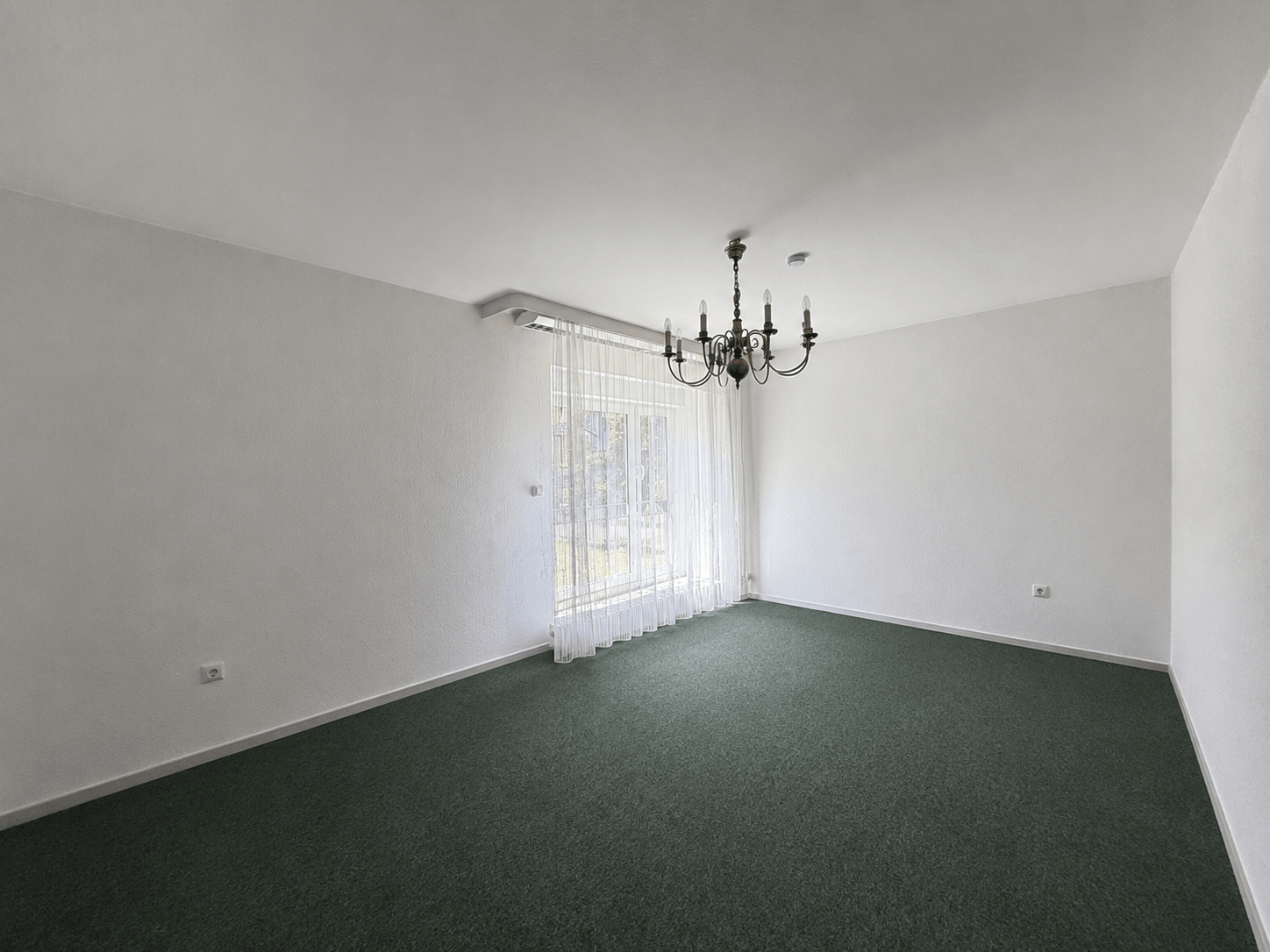 Charmantes Ein- oder Zweifamilienhaus mit großem Garten & Ausbaureserve in begehrter Lage - Bild 9