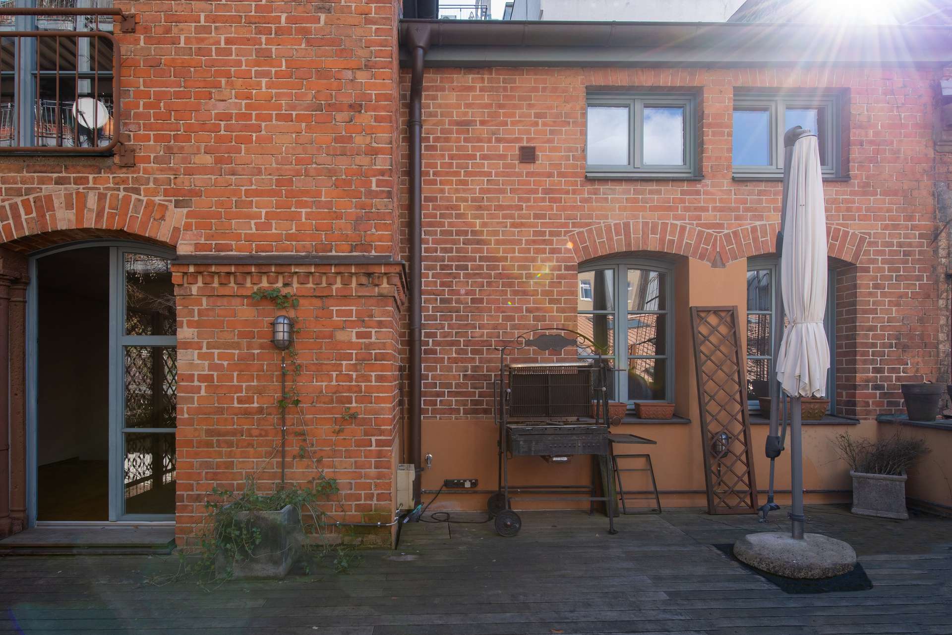 Historische Remise mit exklusivem Flair und Dachterrasse – im ruhigen Innenhof von Berlin-Mitte - Bild 14
