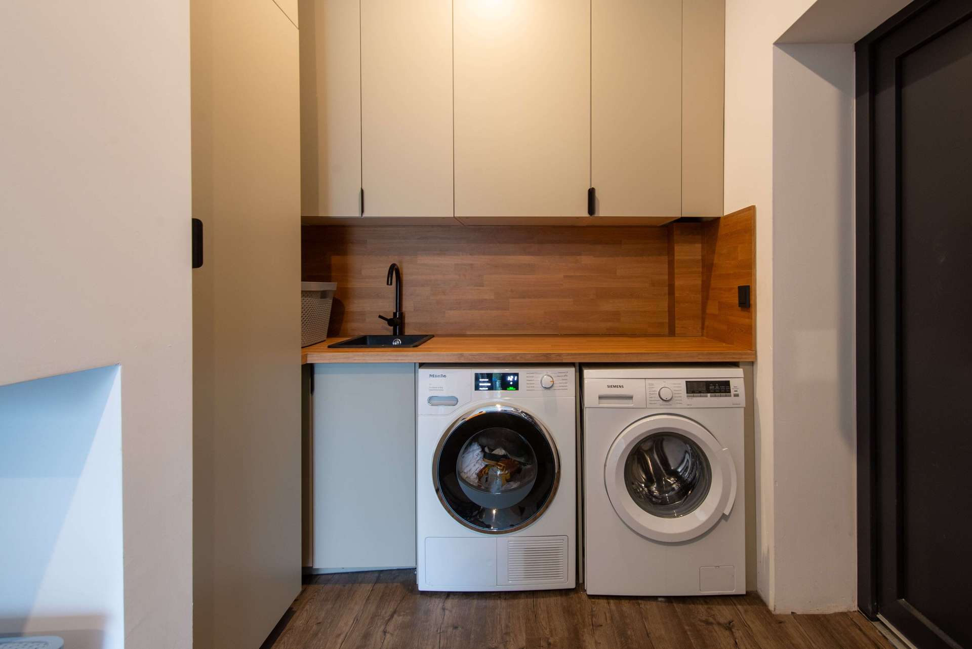 Purer Luxus! Exklusive Architektenvilla am Havelkanal bietet alles, was das Herz begehrt! – Bild 15