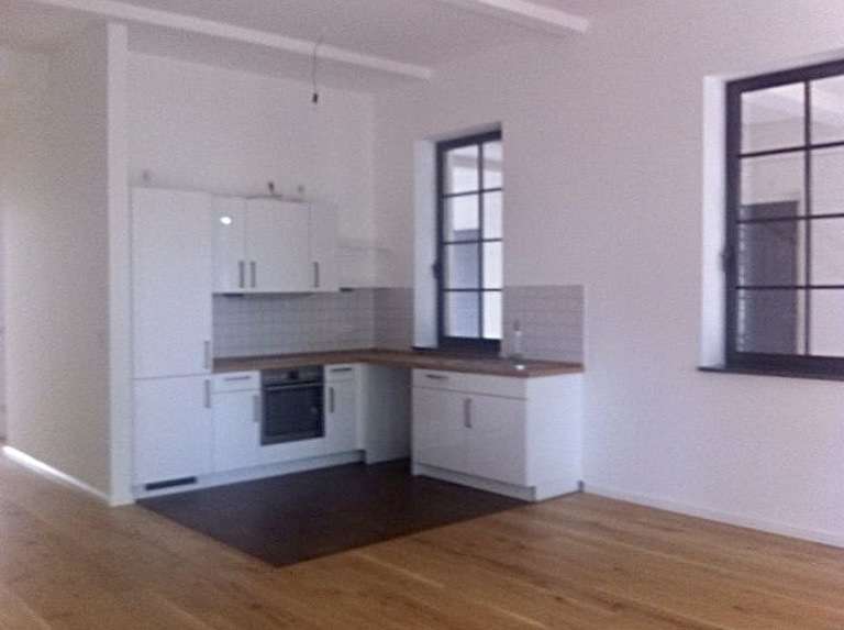 Loftartige Wohnung mit Garten und TG zur Eigennutzung oder Kapitalanlage direkt an der Spree! - Bild 4