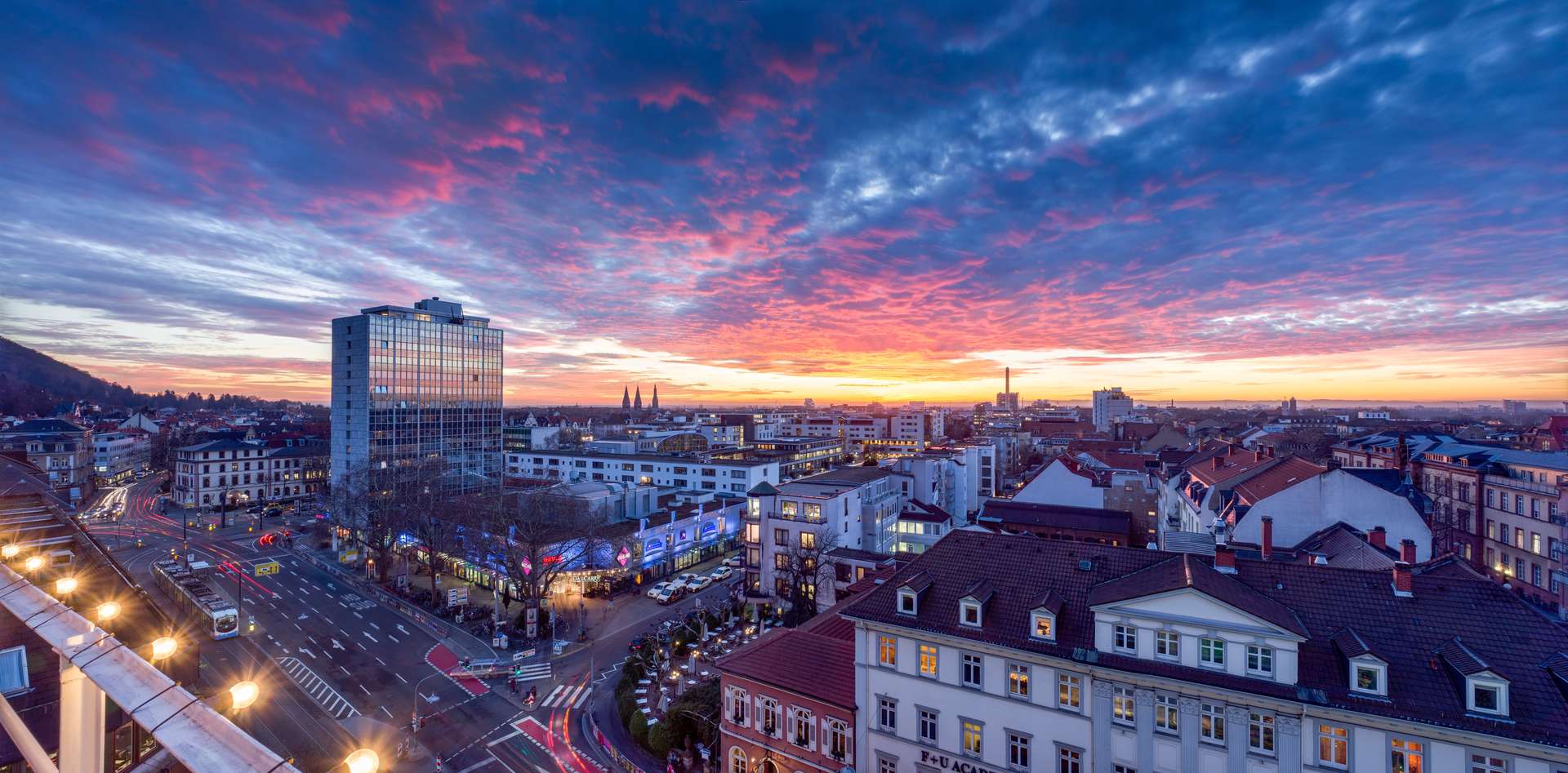 Top-Investment in Heidelberg: Studentenwohnhaus & Bürogebäude mit Erweiterungsfläche in super Lage