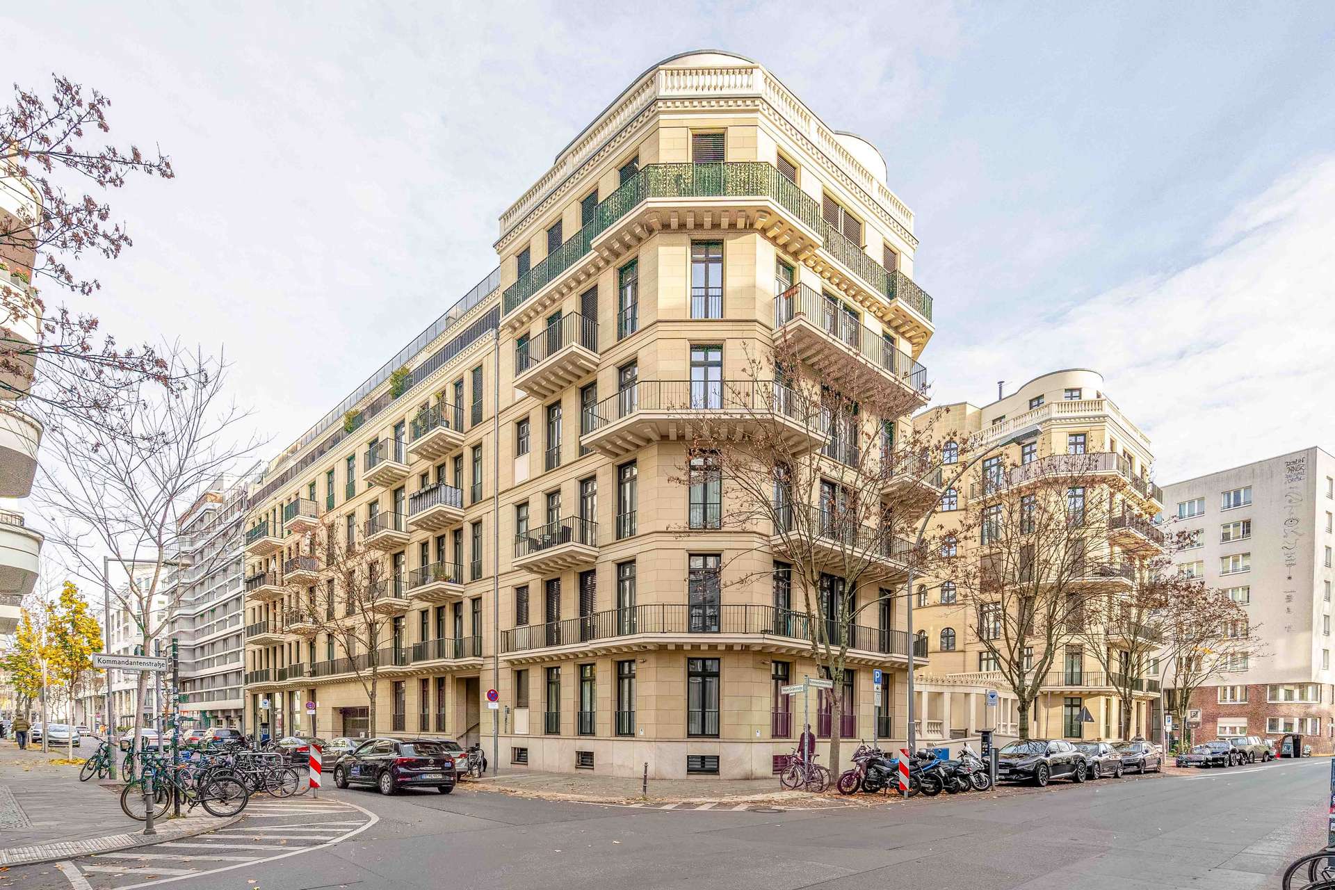 Fellini Residences: Exklusive Designwohnung im Herzen Berlins – inklusive TG-Stellplatz – Bild 2