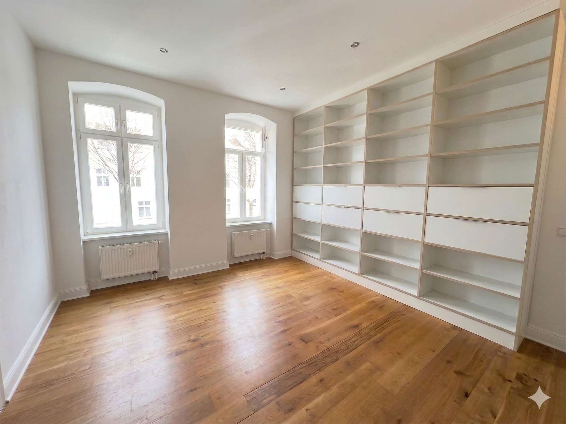 Traumhaft sanierte Wohnung mit Balkon in bester Lage von Berlin-Mitte