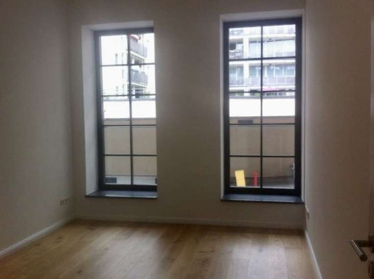 Loftartige Wohnung mit Garten und TG zur Eigennutzung oder Kapitalanlage direkt an der Spree! - Bild 5