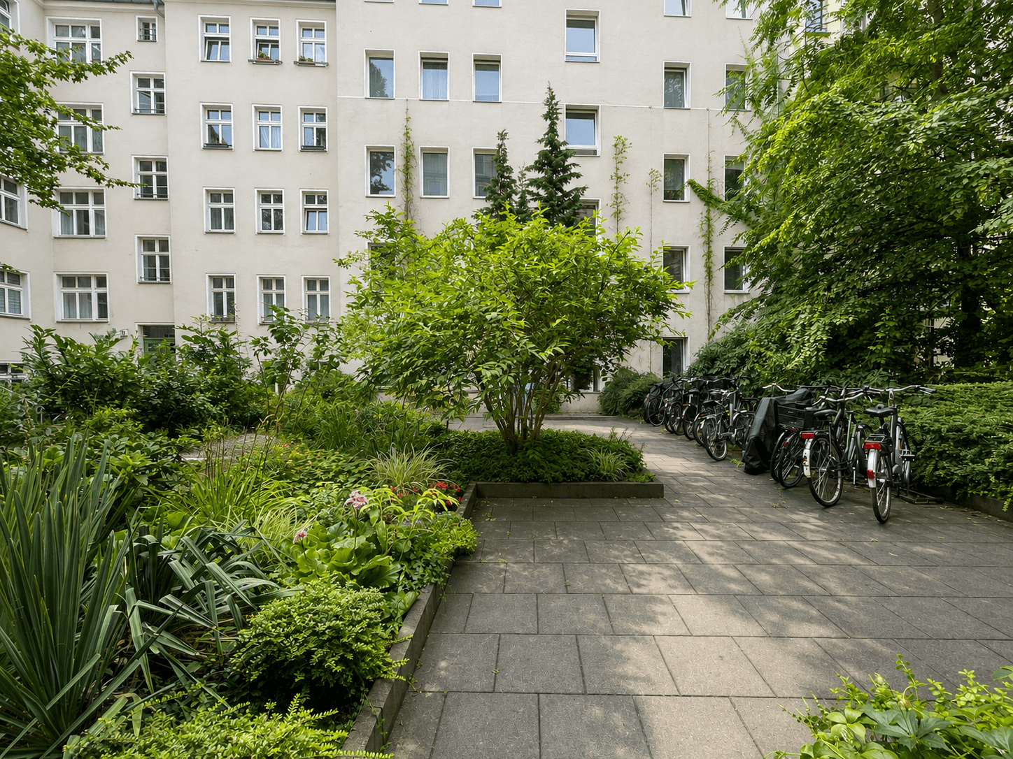 Sofort bezugsbereit! Lichtdurchflutete 2-Zimmer-Wohnung mit Balkon in begehrter Wohnlage! - Bild 7