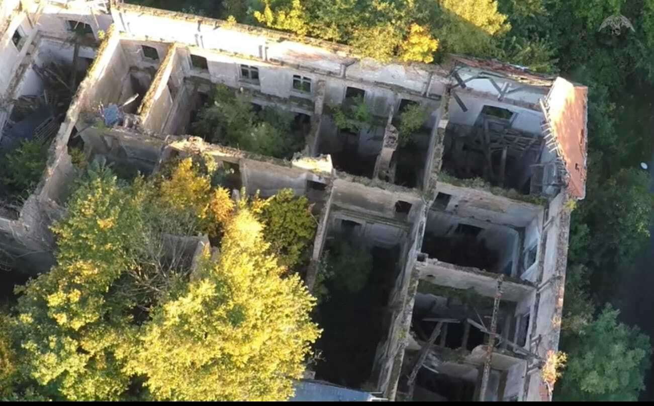 Nahe Ostsee! Liebhaberstück mit Geschichtsträchtigkeit: Herrenhausruine für Wiederaufbau – Bild 2