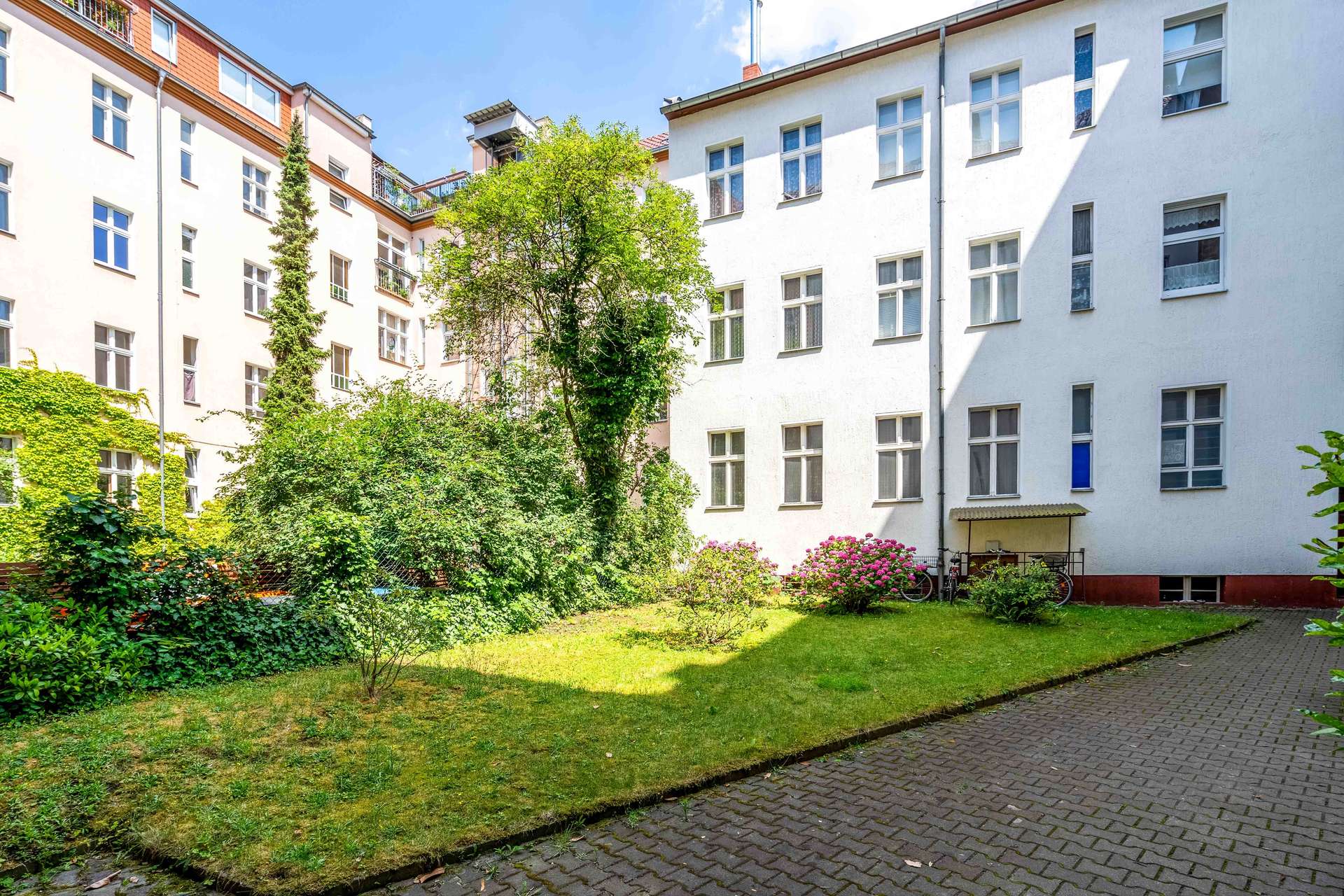 Renditeträchtiges Mehrfamilienhaus mit erheblichem Entwicklungspotenzial in begehrter ruhiger Lage. - Bild 4