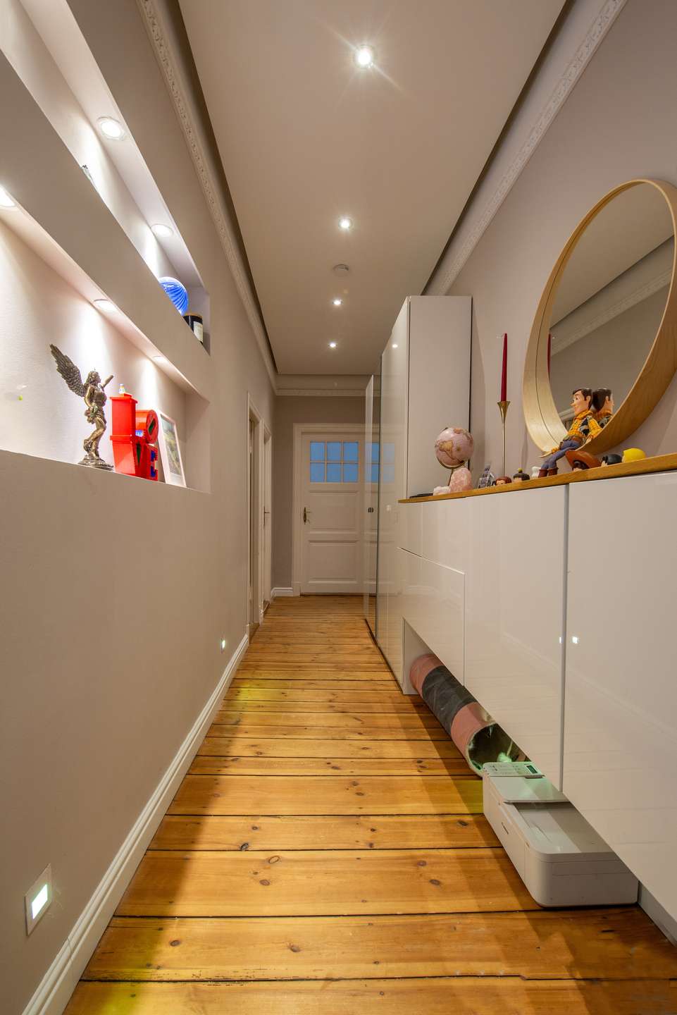 Stilvoll modernisierte Altbauwohnung mit Balkon am Stadtpark Steglitz - Bild 9