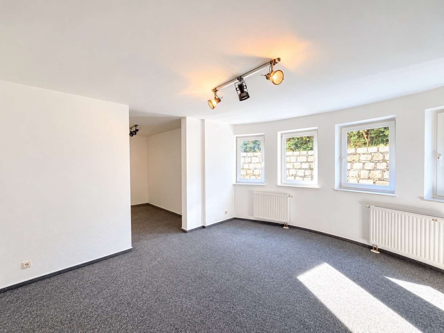 Ein Zuhause mit Charakter – Große Villa mit traumhaftem Garten auf ca. 900 m² Grundstück in Potsdam - Bild 11