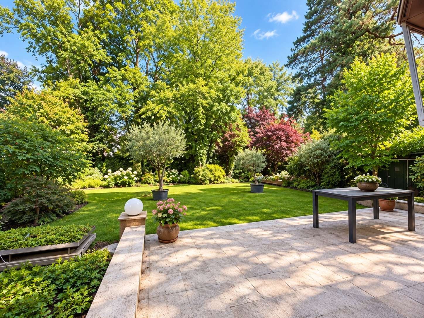 Haus im Haus! Einzigartiger Luxus mit Privatgarten: 6 Zi., Kamin uvm. in Bestlage - Bild 16