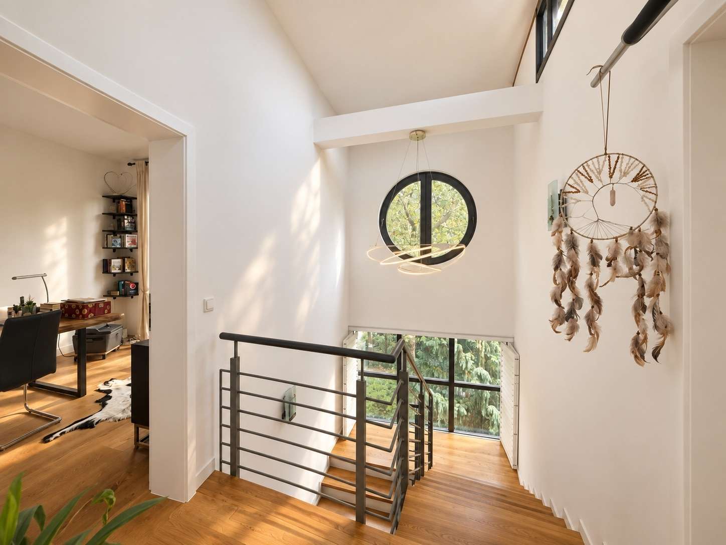 Villa in Topzustand und bester Lage! Luxuriös, modern, 9 Zimmer, Pool, Kamin, Sauna uvm. - Bild 4