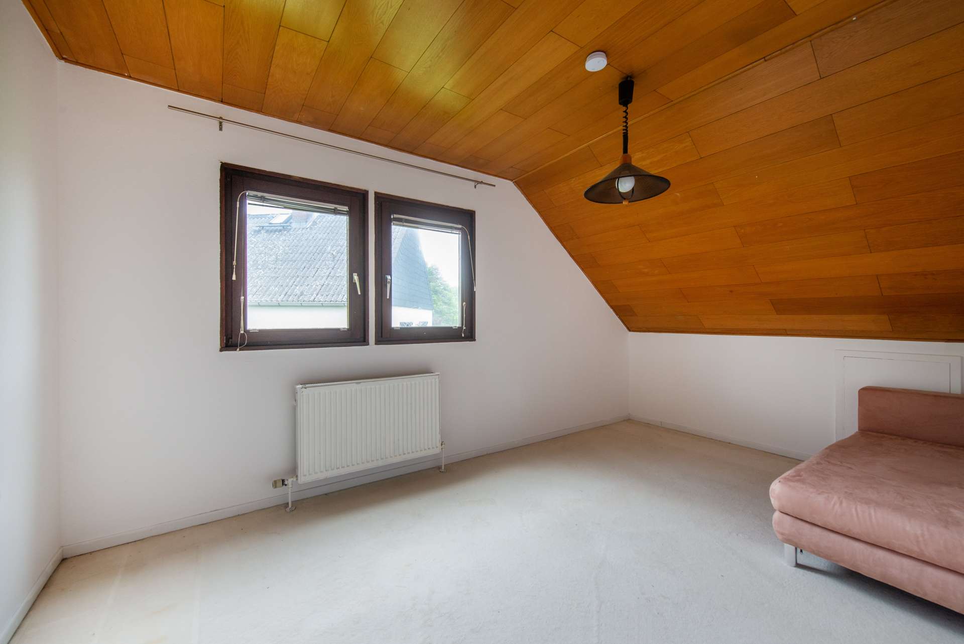 Familienfreundliche DHH mit Wohnkeller, Sauna und Terrasse in ruhiger Lage von Berlin-Buckow – Bild 18