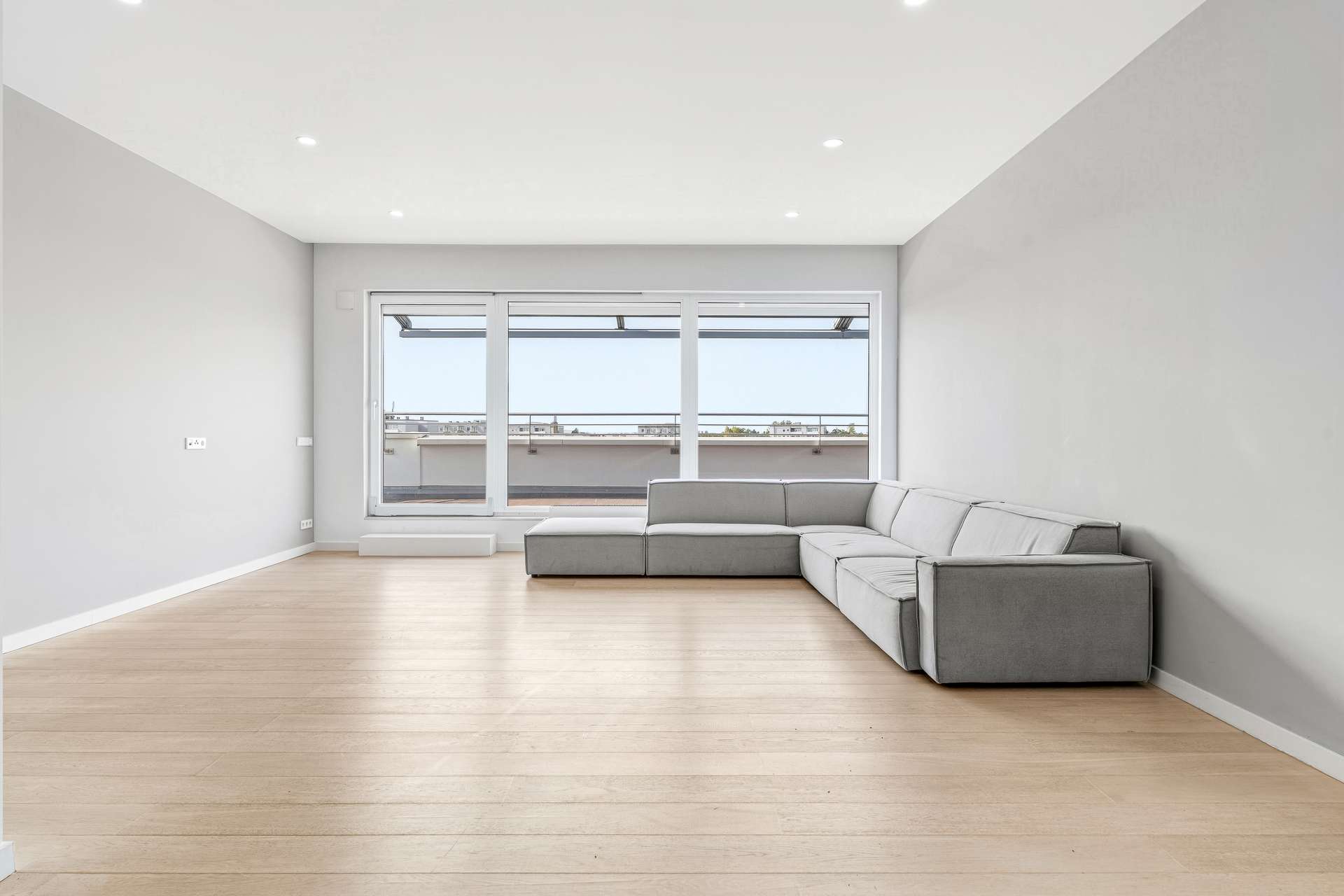 181 m² Wohnkomfort über den Dächern Berlins – Ein Angebot, das Maßstäbe setzt - Bild 2