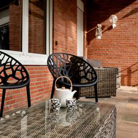 Luxuriöses Refugium: Einzigartige Villa auf 750qm mit indoor Pool in bevorzugter Lage von Ramstein - Sonne genießen 