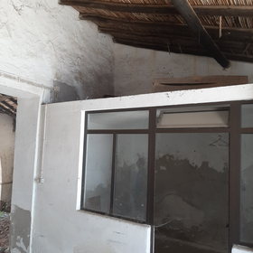 Sie suchen das Besondere? Serpa Altstadt: Grundstück mit projektiertem und genehmigten Bauvorhaben - Ist-Zustand