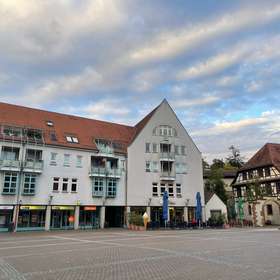Helles Büro- oder Praxisfläche in zentraler Lage von Mühlacker - Das Haus in Mühlacker