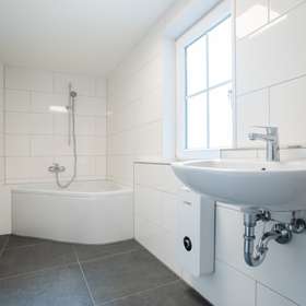 3-Zimmer-Wohnung · Gechingen · 78 m² · 780 € Miete mieten - Badezimmer
