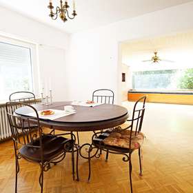 7-Zimmer-Wohnung · Leinfelden-Echterdingen  · 249 m² · 987.000 € kaufen - Esszimmer