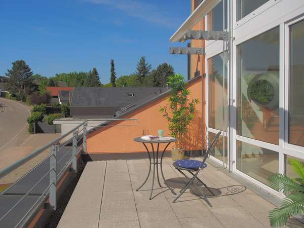 Außenansicht: Lichtdurchflutete 5-Zimmer Galeriewohnung mit Süd-West Dachterrasse in Böblingen-Diezenhalde in Böblingen, 5 Zimmer, 137 m²