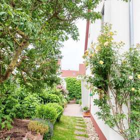 5-Zimmer-Wohnung · Sindelfingen · 128 m² · 2.200 € Miete mieten - Eingang 