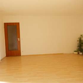 Wohnen in zentraler Wohnlage von Stuttgart-Sommerrain: 1-Zimmer-Appartement mit sonnigem Balkon! - Wohnen