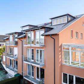 Lichtdurchflutete 5-Zimmer Galeriewohnung mit Süd-West Dachterrasse in Böblingen-Diezenhalde - Hausansicht hinten