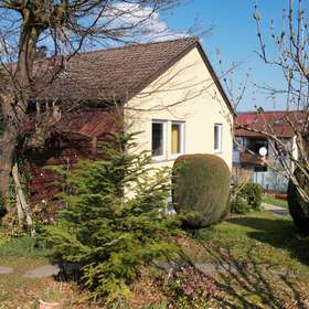 Charmantes Einfamilienhaus mit großem Garten und Ausbaupotenzial in Deizisau-Esslingen - Das Haus