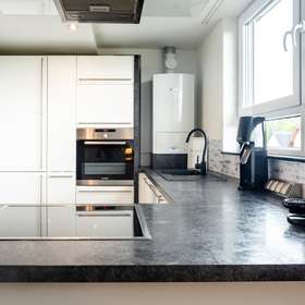 2.5-Zimmer-Wohnung · Leonberg · 63 m² · 241.000 € kaufen - Küche